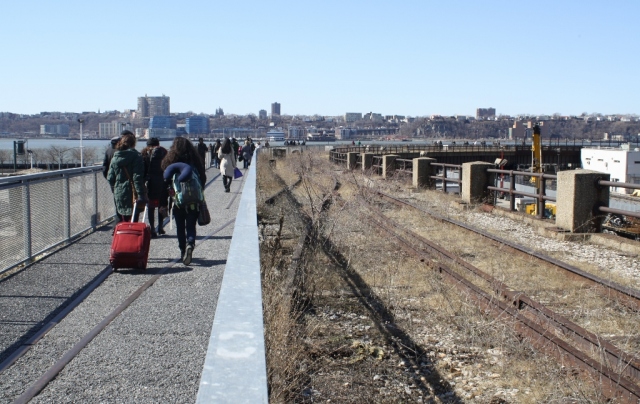 High Line at the Rail Yards 6
